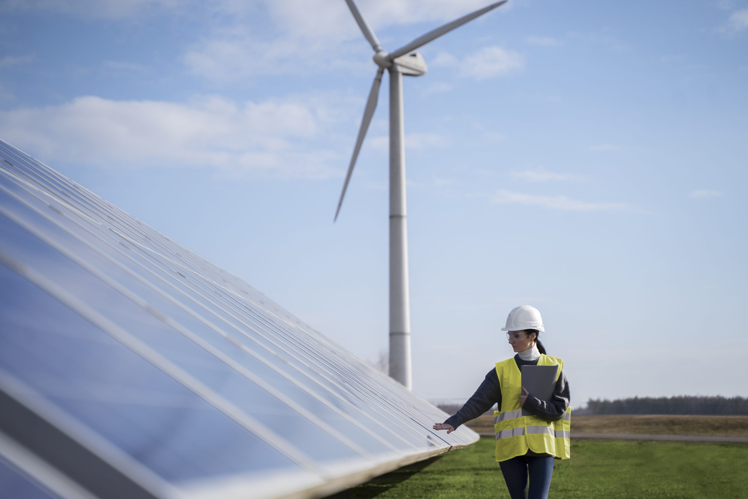 O tema do blog é as vantagens das energias renováveis e a imagem mostra um aerogerador, que faz a energia eolica.